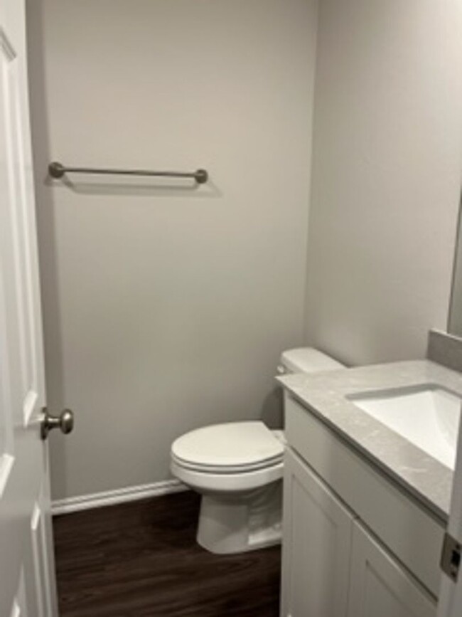 Building Photo - FIRST MONTH FREE - Beautiful New Home!