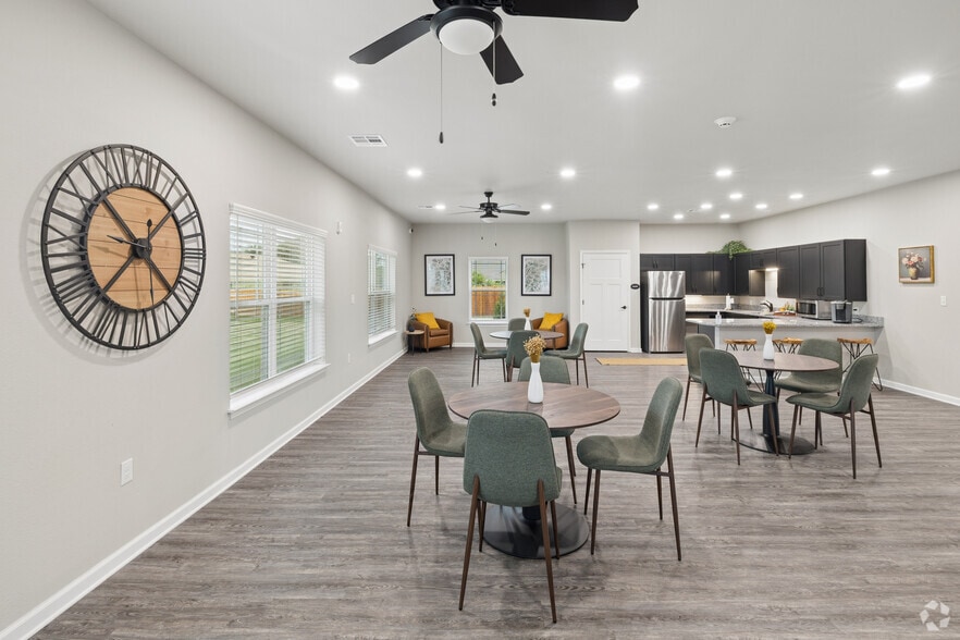 Clubhouse interior - Bennington Park