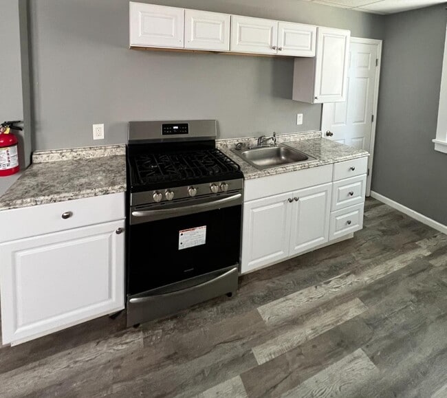 Building Photo - 517 N Indiana Ave