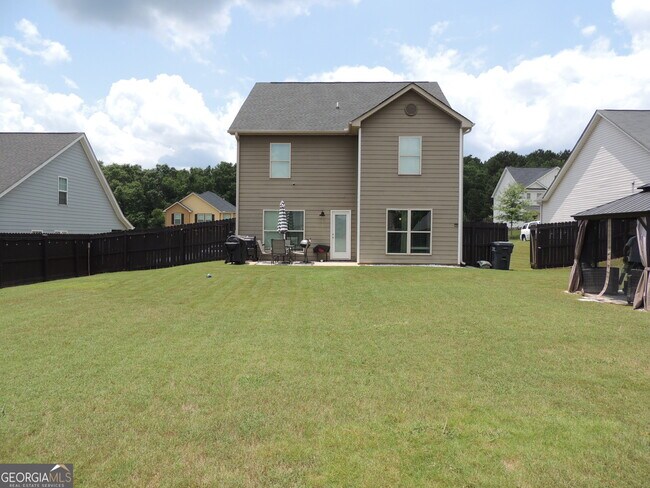 Building Photo - 325 McGiboney Ln
