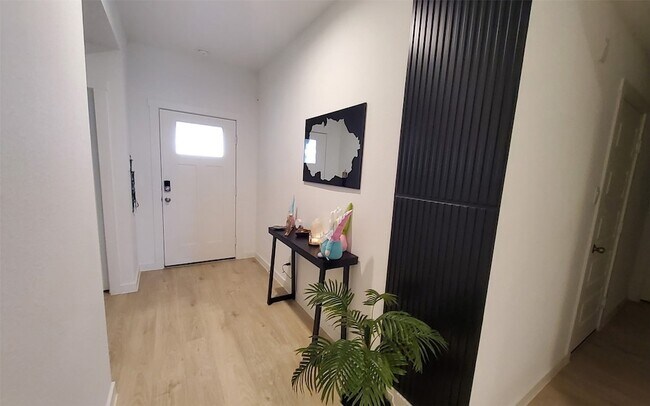 Building Photo - 31739 Margaret Woods Ln