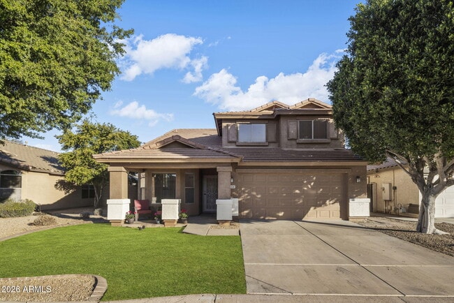 Building Photo - 9326 E Pampa Ave