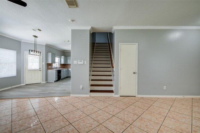 Building Photo - 19402 Hickory Meadow Ln