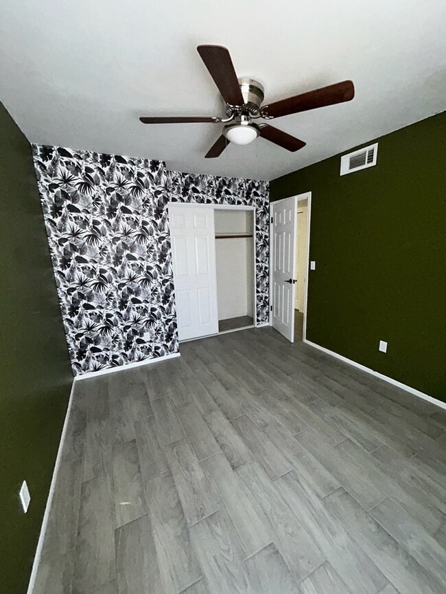 Building Photo - Beautifully Updated 3-Bed, 2-Bath Home in ...