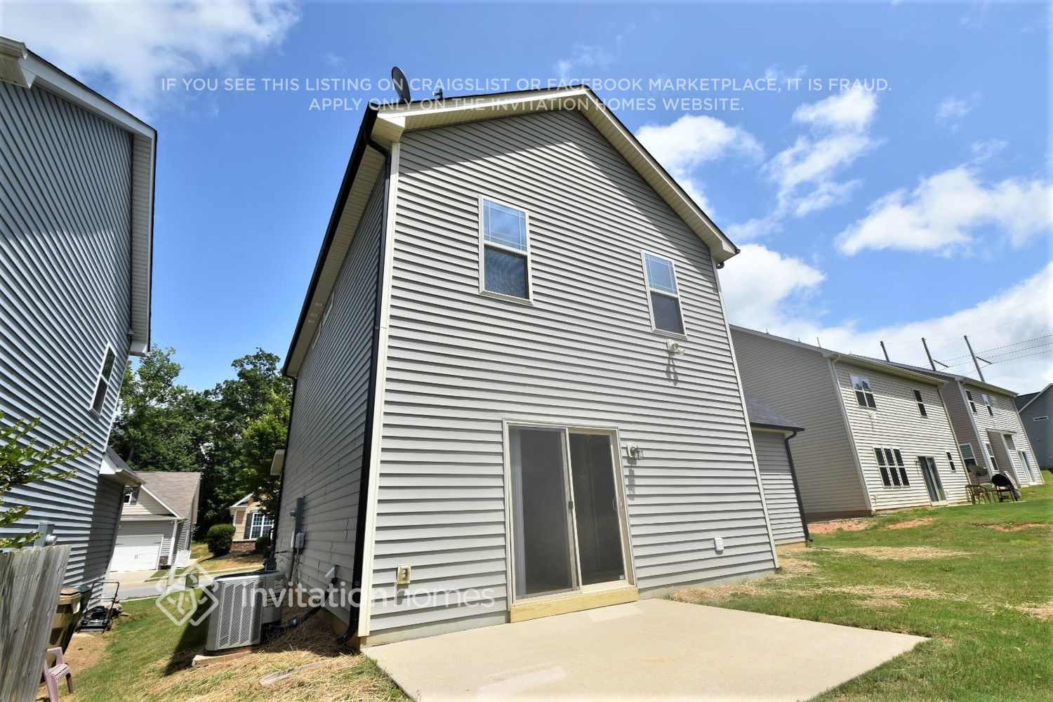 Building Photo - 127 Verrazano Pl