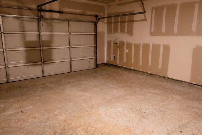 Building Photo - 15510 Olive Ter Trl