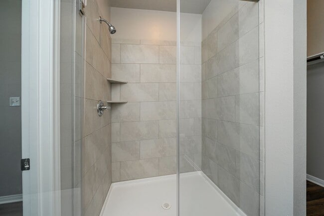 Building Photo - Where Style Meets Comfort: Elevate Your Living Experience