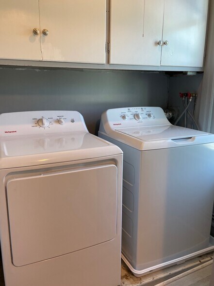 Laundry Room - 520 Main St