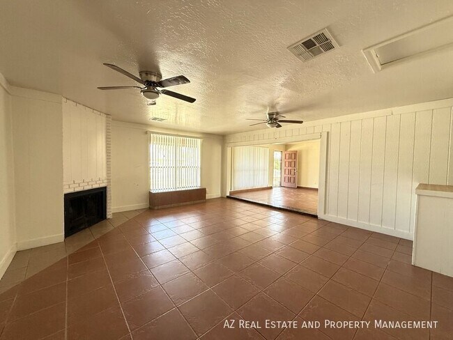 Building Photo - 8931 W Monterosa St