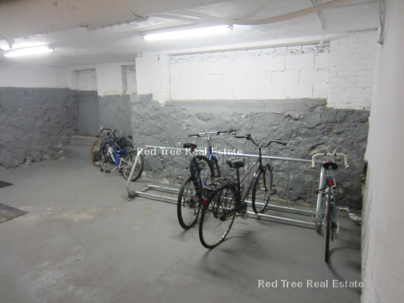 Building Photo - 32 Ransom Rd