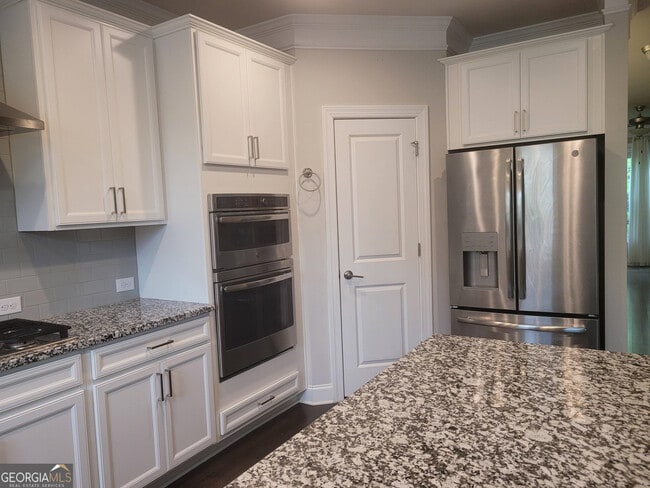 Building Photo - 4158 Butler Dr