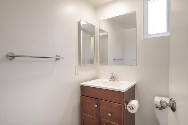 Clean and Tidy Bathroom - 420 Hardison Way