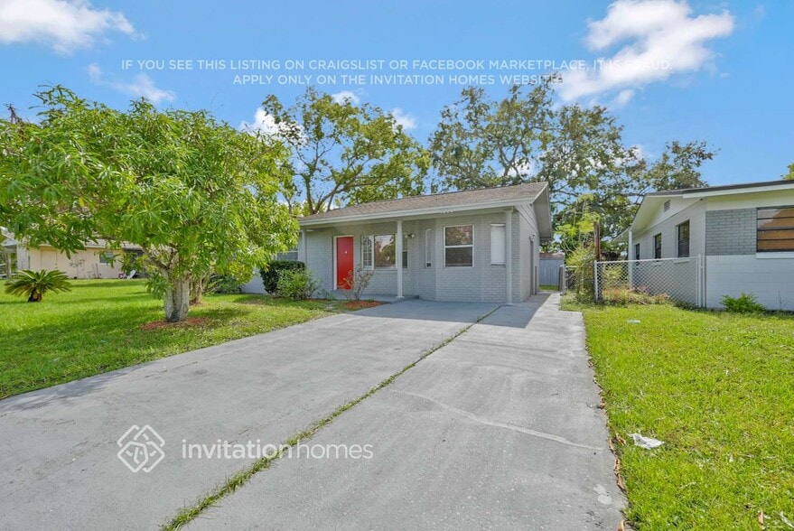 Building Photo - 4560 Barley St