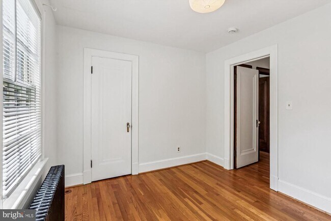 Building Photo - 5339 32nd St NW