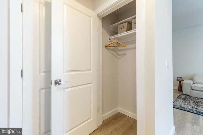 Building Photo - 1130 N Delaware Ave