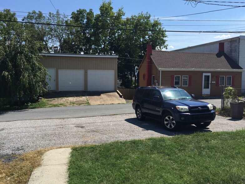 2 spots off street parking - 228 Herman Ave