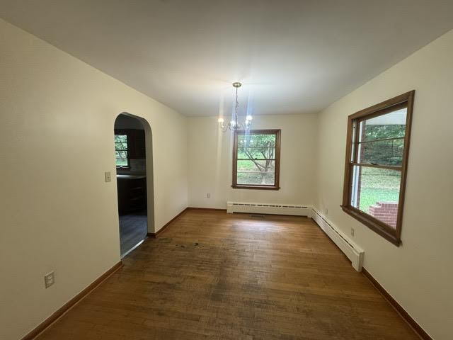 Building Photo - Charming 3-Bedroom Home with Large Yard, Carport & Unfinished Basement on Salem Avenue in Front R...