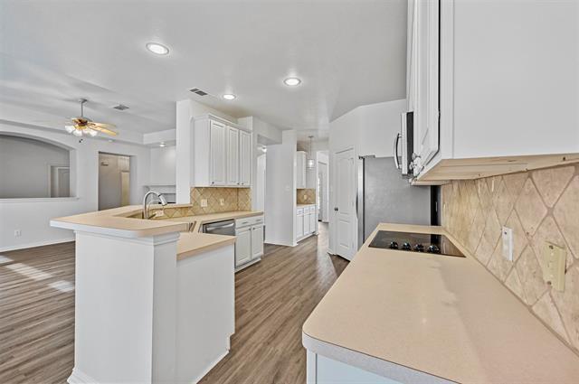 Building Photo - 1711 Peregrine Dr