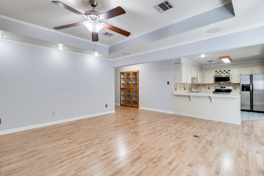 Building Photo - 107 Kincaid Ct