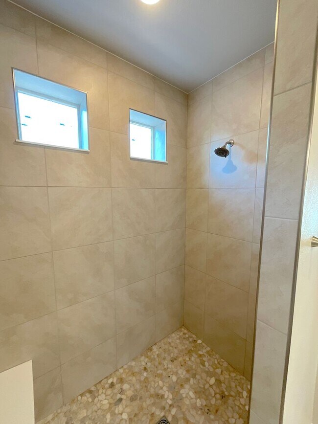 Building Photo - 6706 Golden Briar Ln