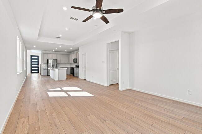 Building Photo - 22126 Rangemore Dr