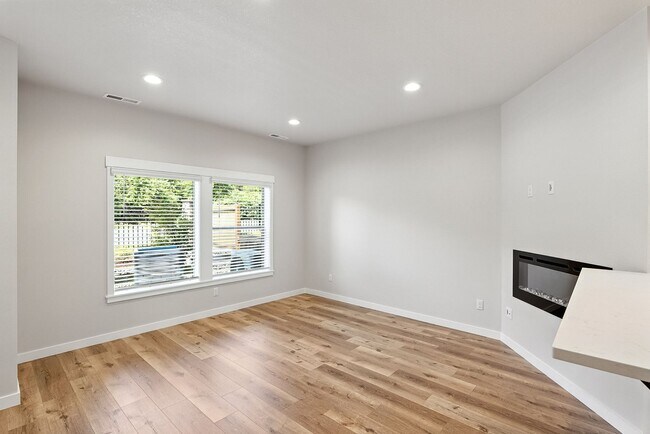 Building Photo - Brand New Construction in Pleasant Valley ...