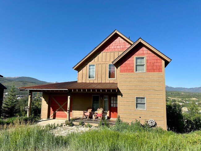 Building Photo - 225 Campfire Ln