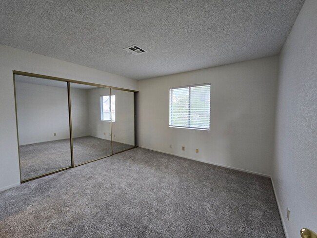 Building Photo - A Nicely Remodeled 2 Bedroom upstairs unit...