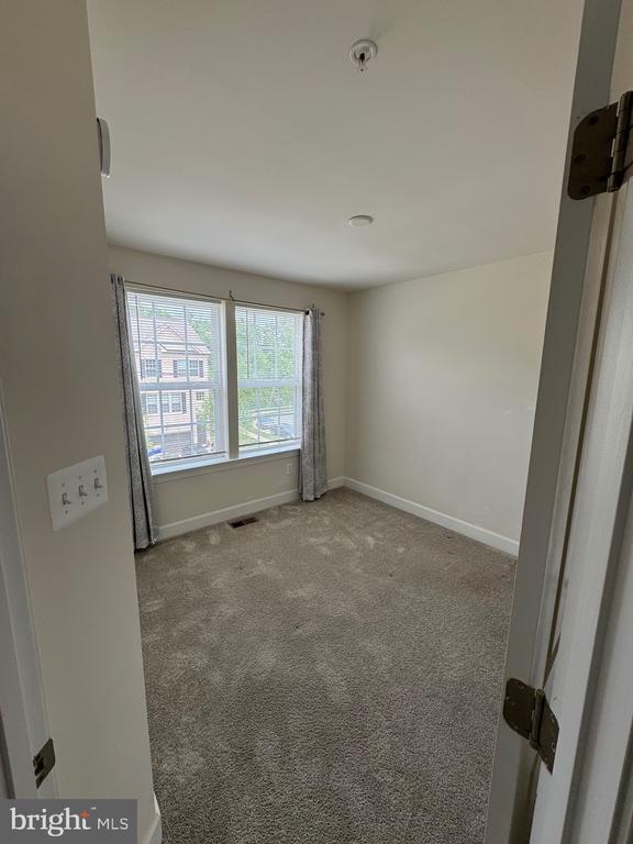 Building Photo - 2879 Chalkstone Pl