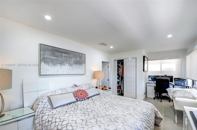 Building Photo - 1511 NW 87th Way