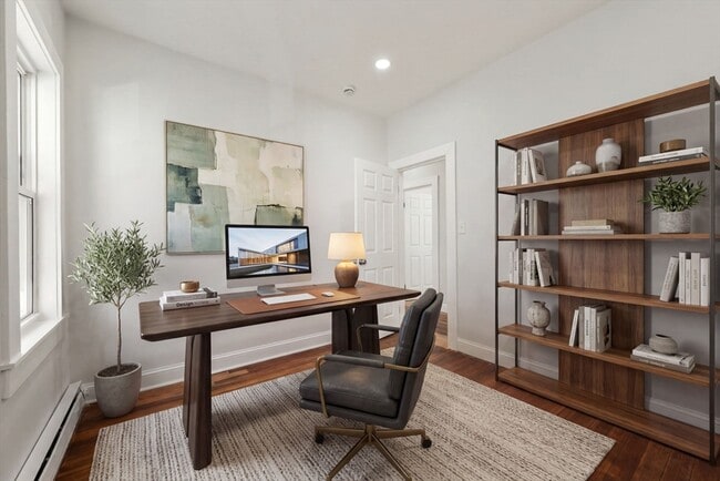 Building Photo - 53 Woodford St