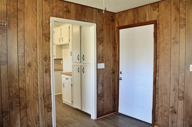 Building Photo - 1126 Jackson St