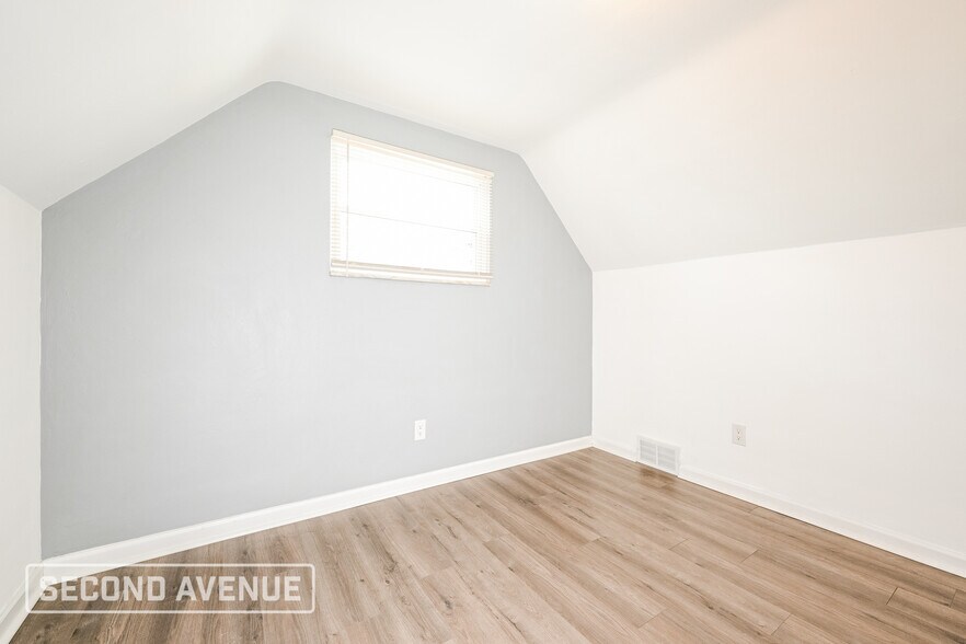 Building Photo - 105 Donley Dr