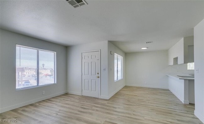 Primary Photo - 6932 Kilgore Dr