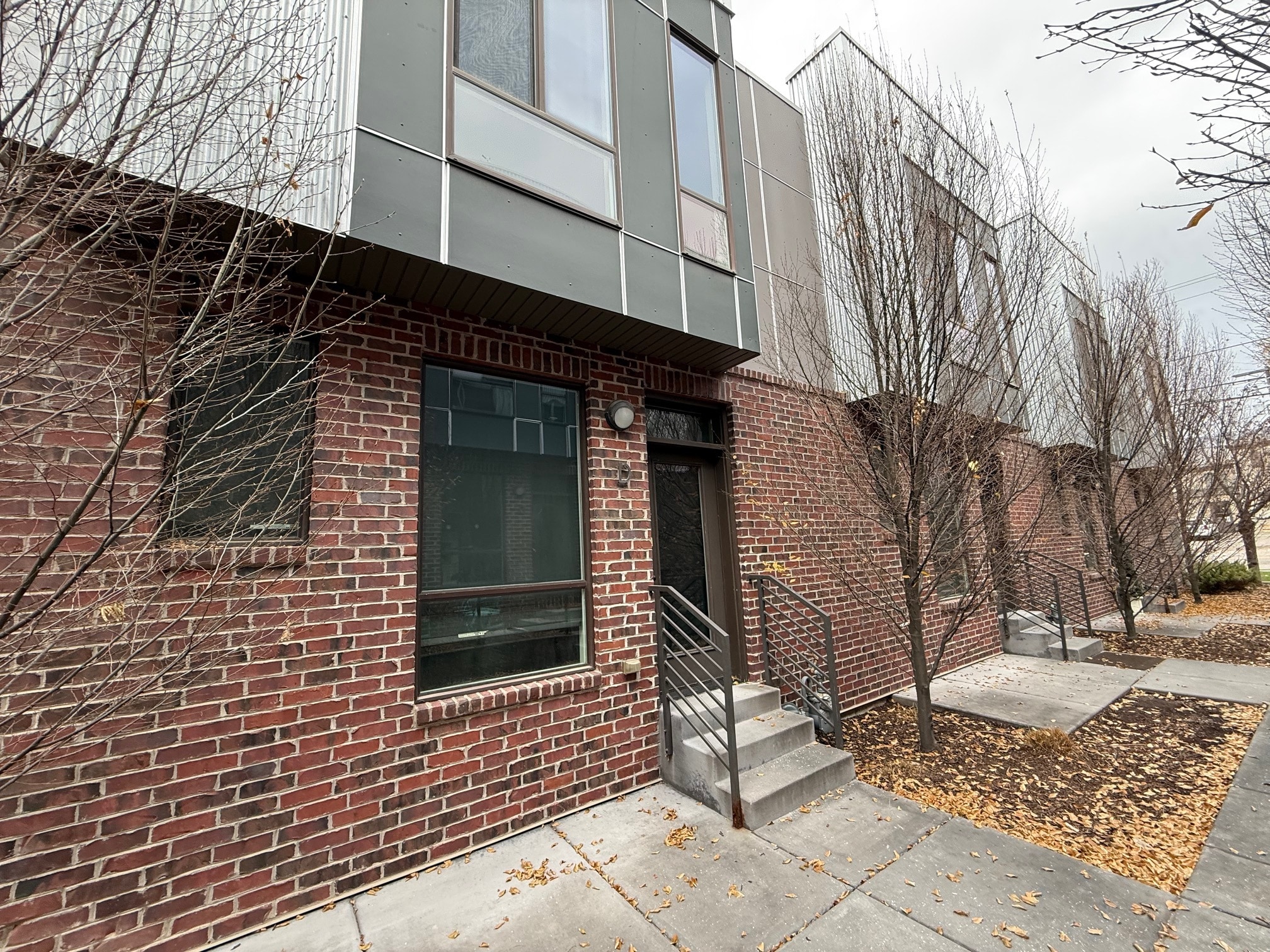 Building Photo - 1722 S 900 E