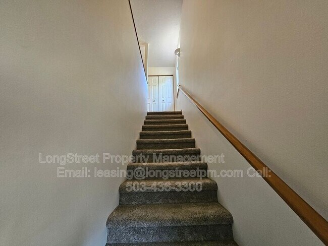 Building Photo - 7445 SE Crystal Springs Blvd