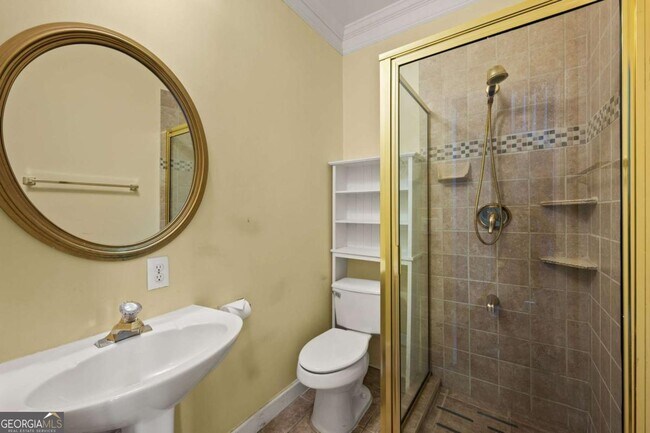 Building Photo - 10950 Kimball Crest Dr