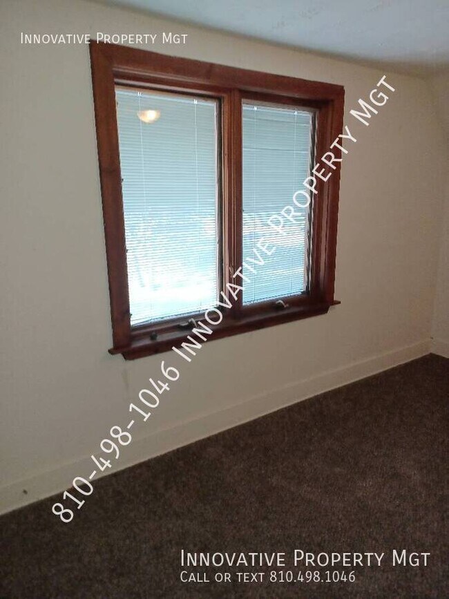 Building Photo - 5288 Richfield-