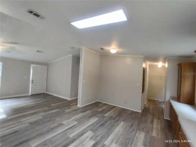 Building Photo - 45 SE 58th Ave