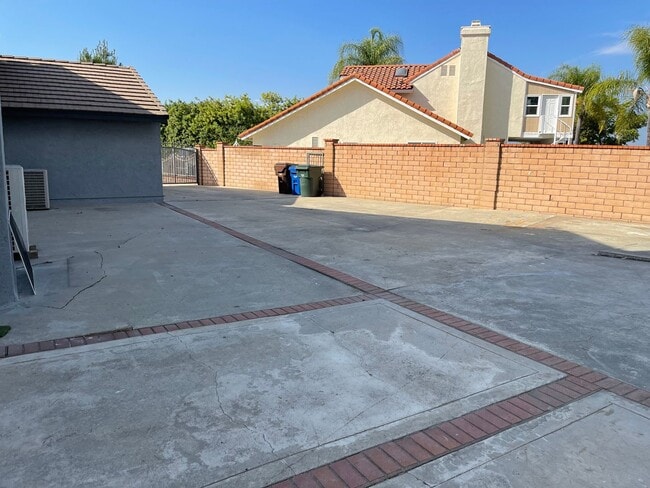 Building Photo - Stunning Newly Renovated Single-Family Home with Panoramic Views in Prestigious Walnut Neighborhood