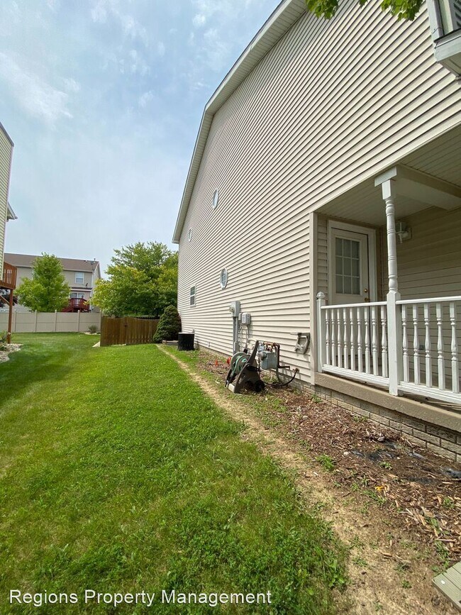 Building Photo - 3 br, 2.5 bath House - 1229 Beacon Hill Court