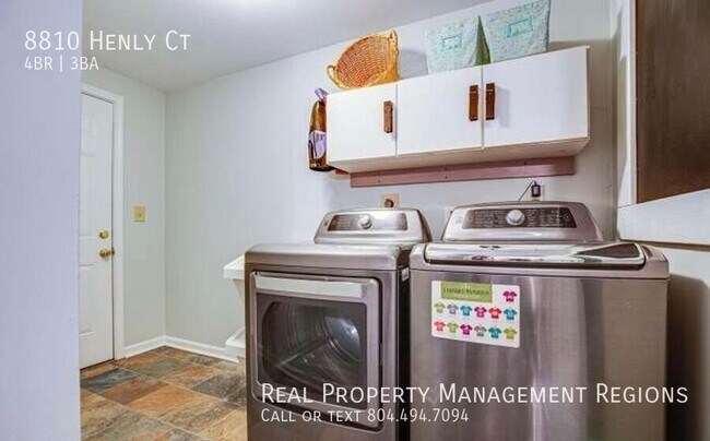 Building Photo - 8810 Henly Ct