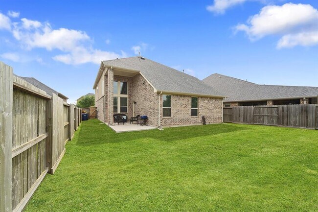 Building Photo - 29022 Crystal Rose Ln