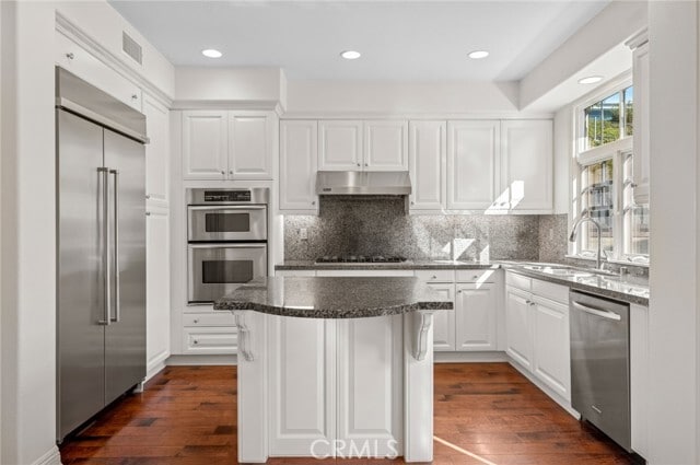 Building Photo - 2676 Bungalow Pl