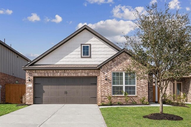 Primary Photo - 1031 Rosewood Trl