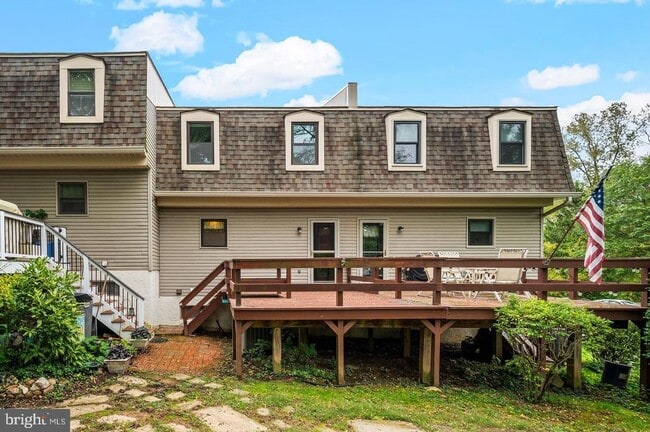 Building Photo - 113 Spring Ln