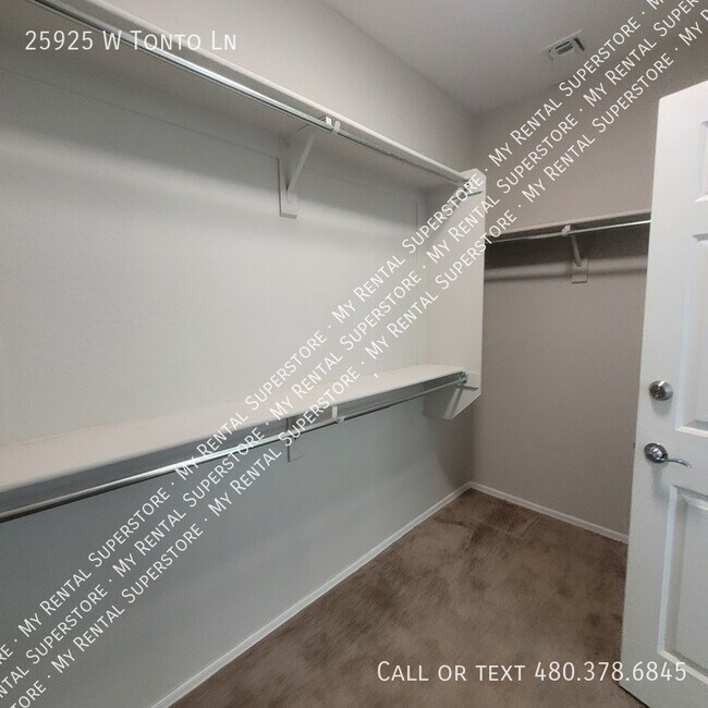 Building Photo - 25925 W Tonto Ln
