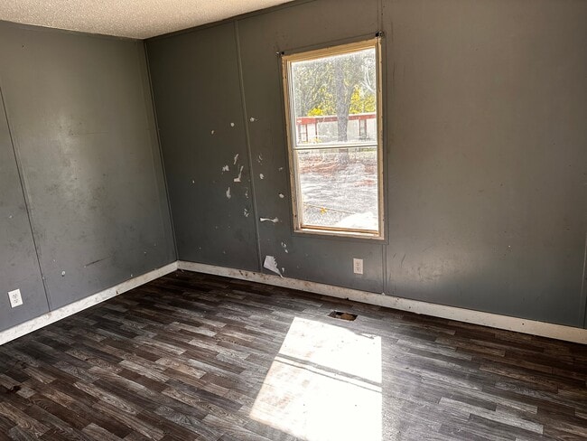 Building Photo - 1310 Kittrell Rd