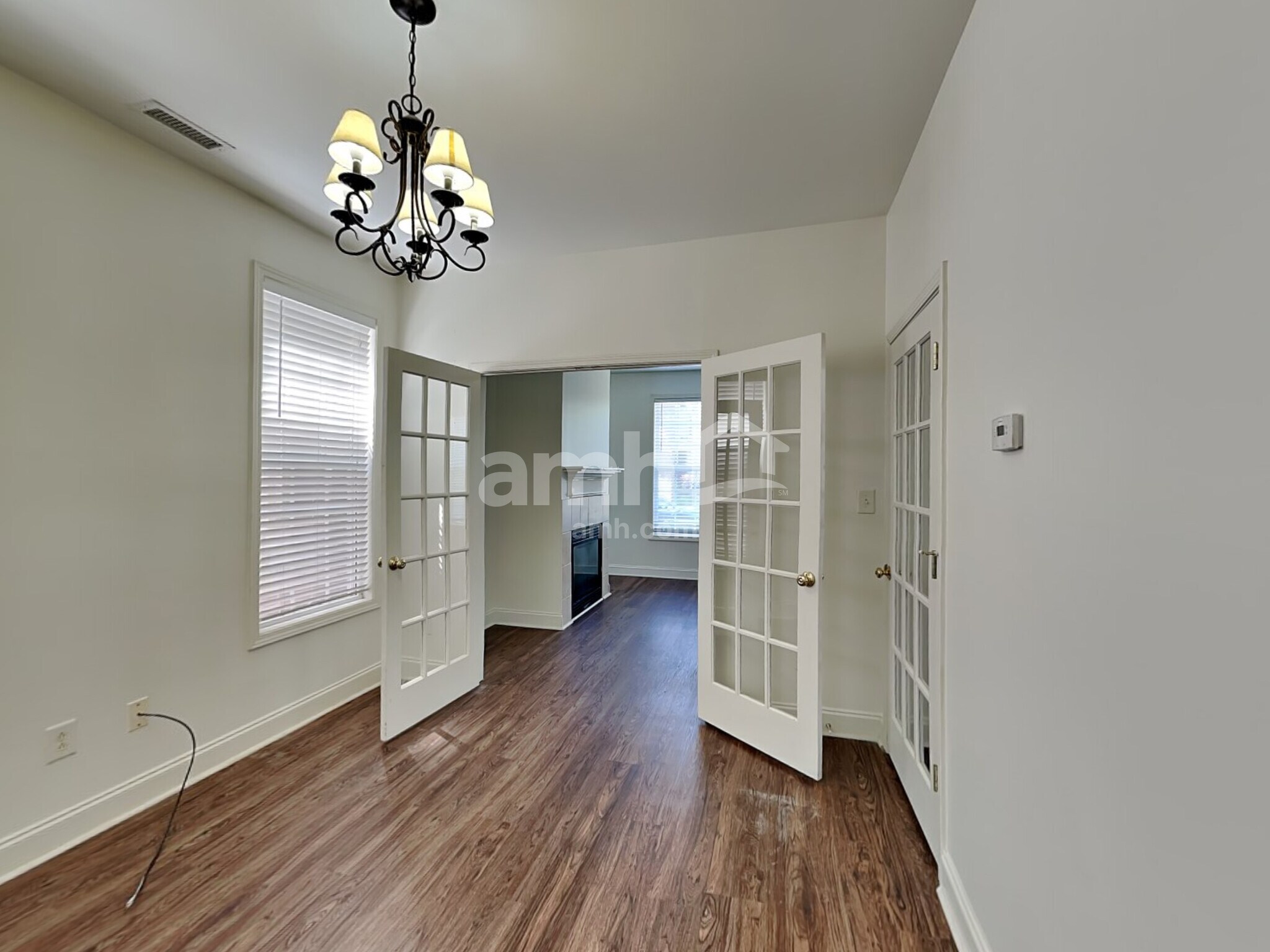 Building Photo - 4002 Sages Ave