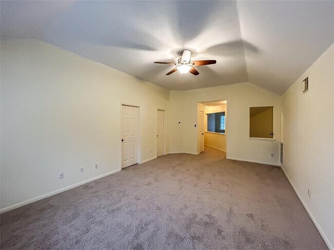 Building Photo - 6002 Salcon Cliff Dr